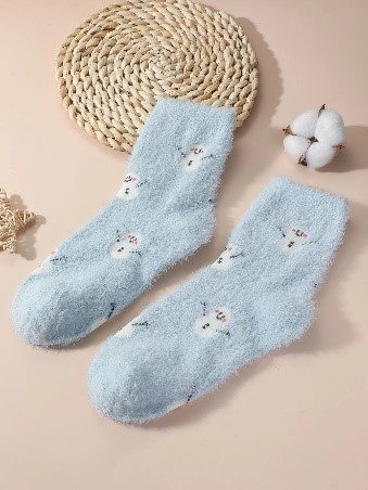 Snowman Pattern Crew Socks