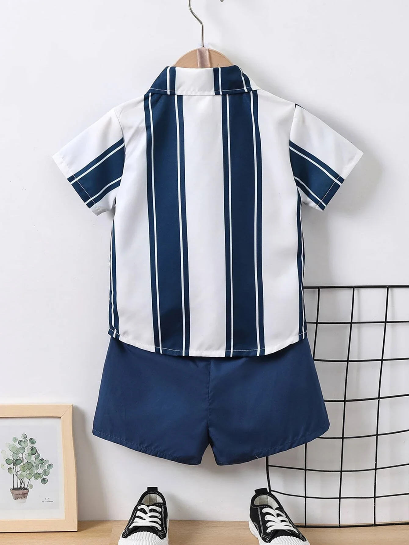 Young Boy Striped Print Shirt & Shorts